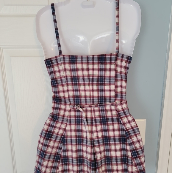 Romper - Picture 3 of 4